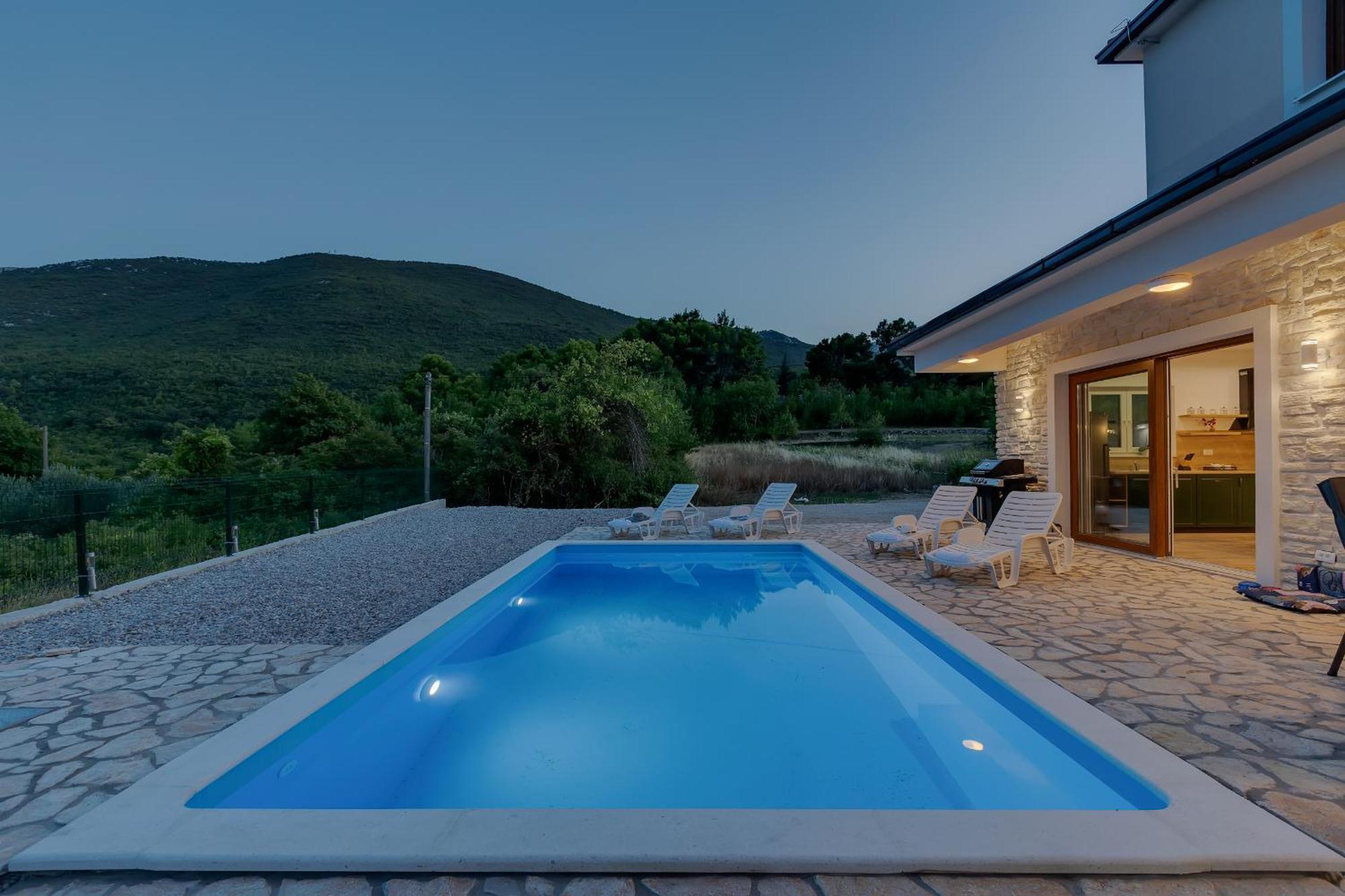 Charming Holiday Home Dolac In Rural Area With Pool Slime 外观 照片